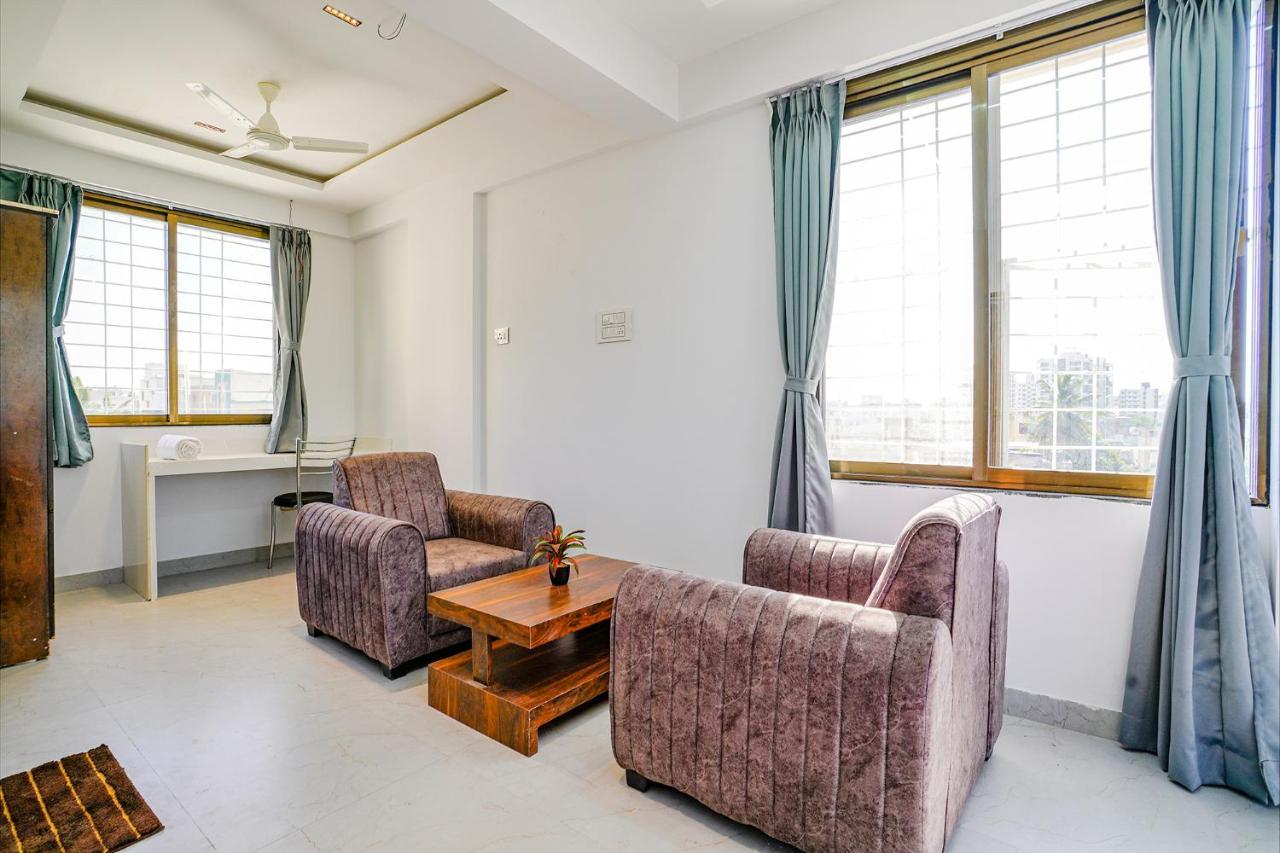 Fabhotel Crystal Inn - Nr Suvarndeep Chowk Pimpri-Chinchwad Esterno foto